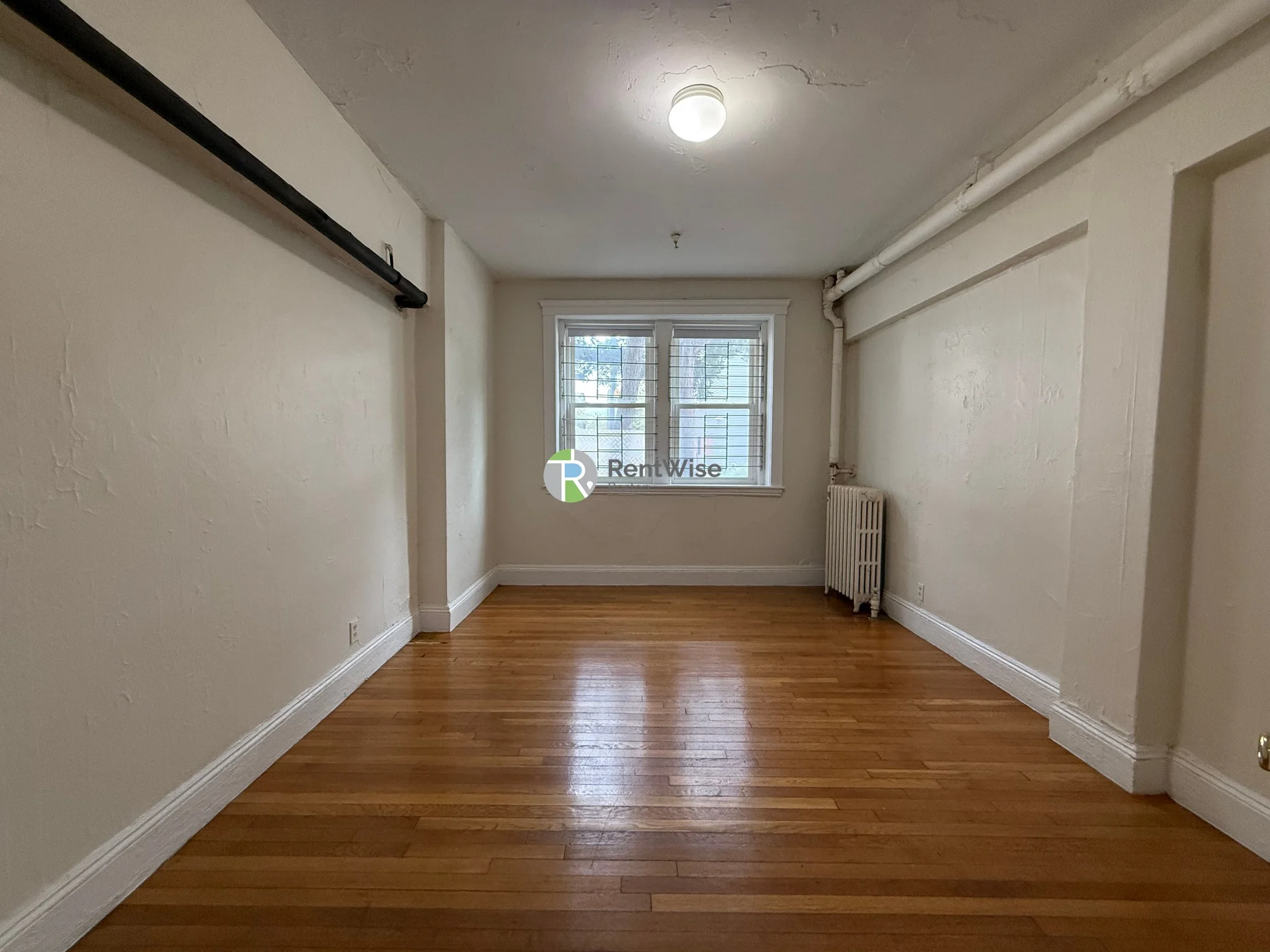 1 bed, 1 bath apartment for rent at 116 Washington St Unit 2, Brighton — photo 4 of 7