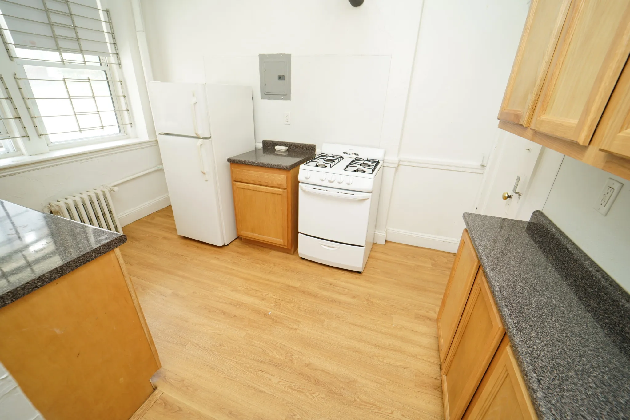 1 bed, 1 bath apartment for rent at 116 Washington St Unit 2, Brighton — photo 6 of 23