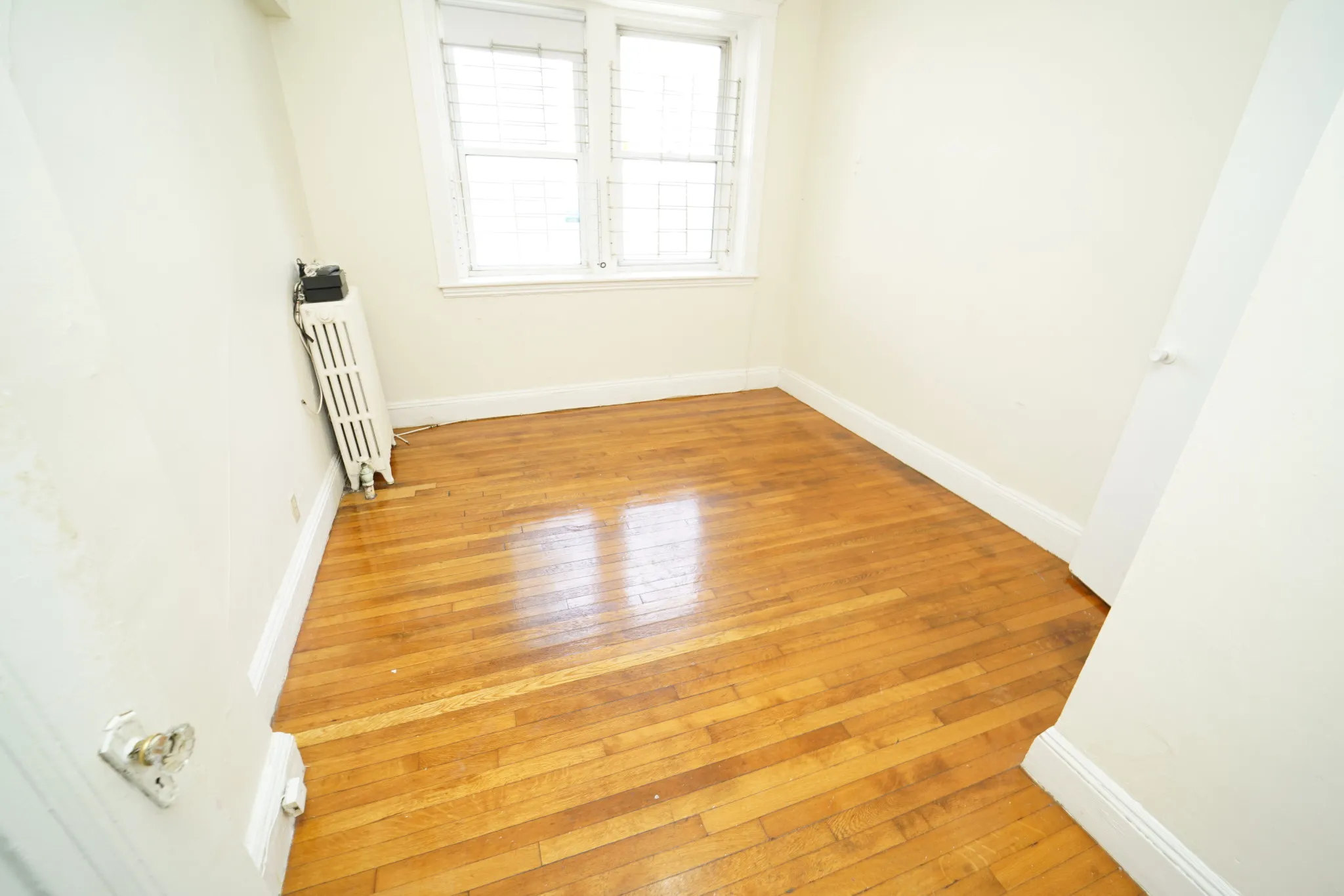 1 bed, 1 bath apartment for rent at 116 Washington St Unit 2, Brighton — photo 1 of 23