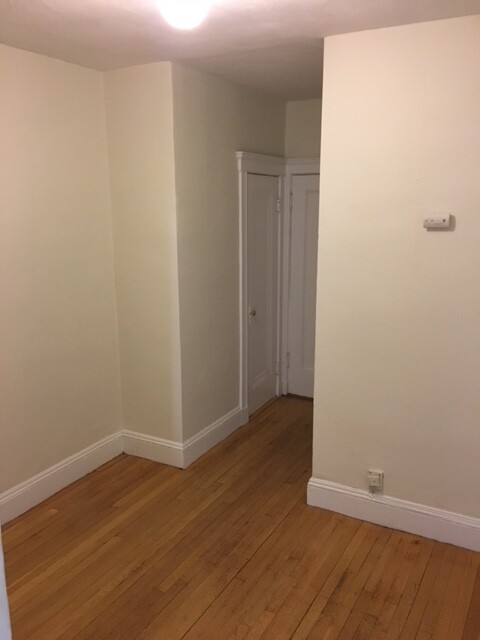 Studio bed, 1 bath apartment for rent at 116 Washington St Unit 25, Brighton — photo 6 of 7