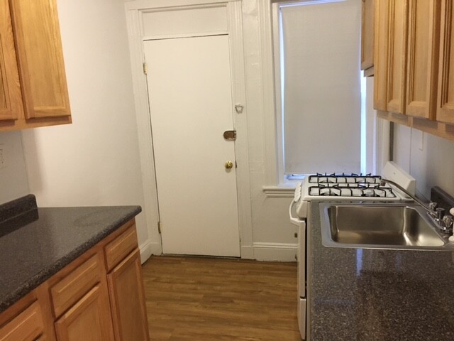 Studio bed, 1 bath apartment for rent at 116 Washington St Unit 25, Brighton — photo 2 of 7