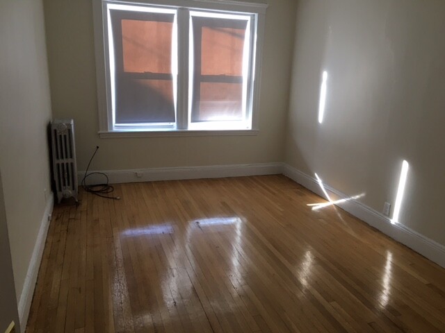 Studio bed, 1 bath apartment for rent at 116 Washington St Unit 25, Brighton — photo 4 of 7