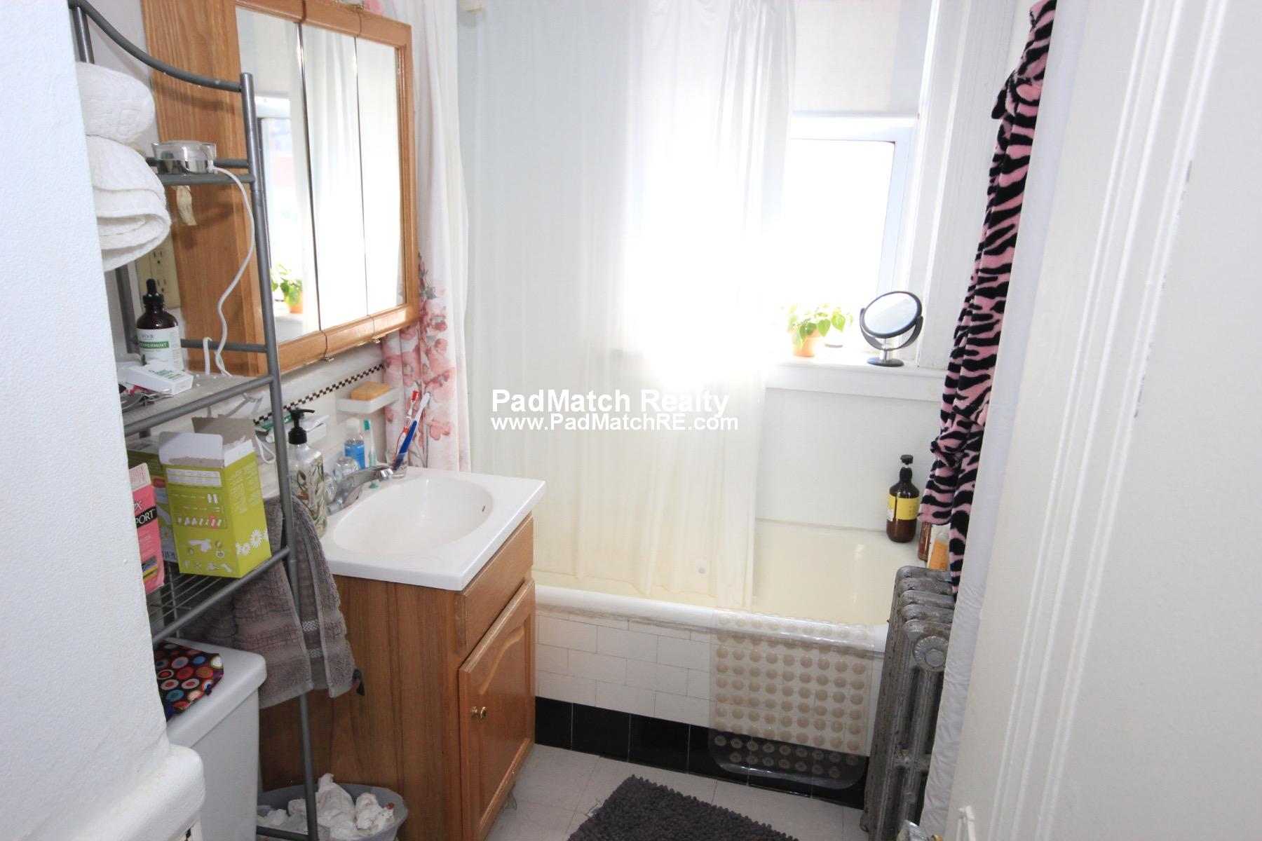 Studio bed, 1 bath apartment for rent at 116 Washington St Unit 37, Brighton — photo 12 of 15