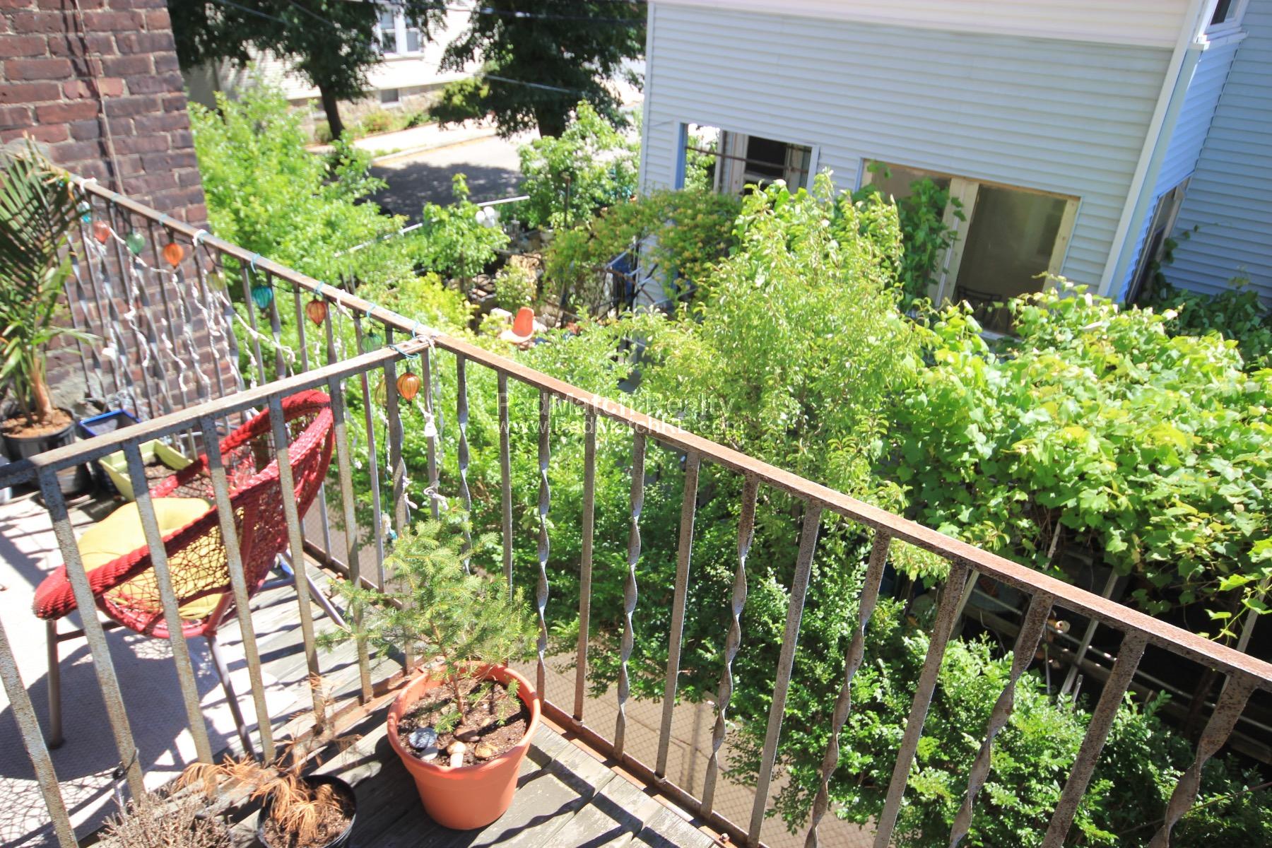 Studio bed, 1 bath apartment for rent at 116 Washington St Unit 37, Brighton — photo 14 of 15