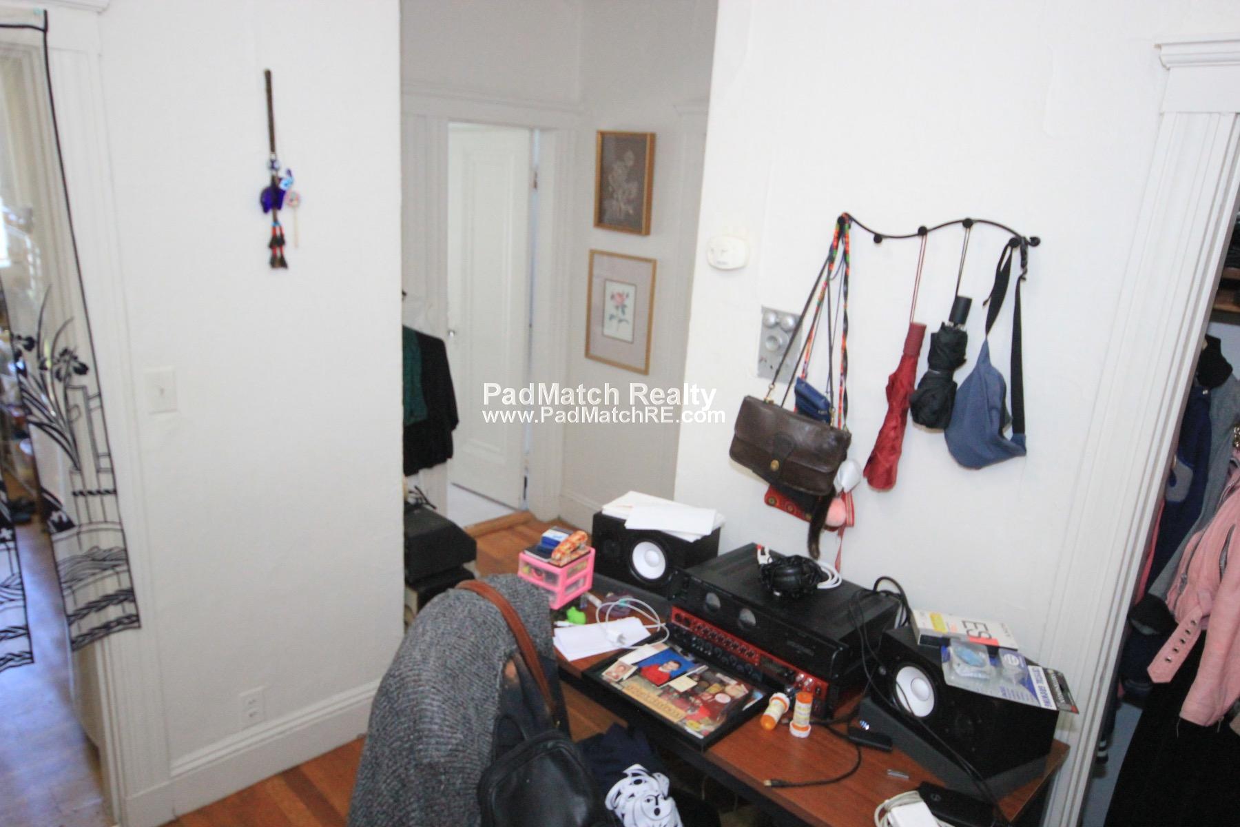 Studio bed, 1 bath apartment for rent at 116 Washington St Unit 37, Brighton — photo 1 of 15