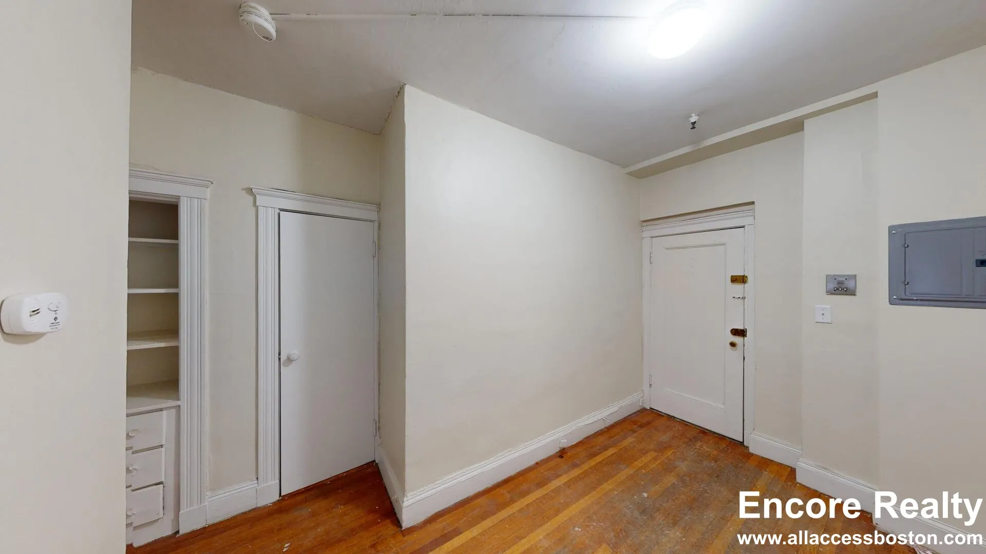 Studio bed, 1 bath apartment for rent at 116 Washington St Unit 4, Brighton — photo 5 of 9