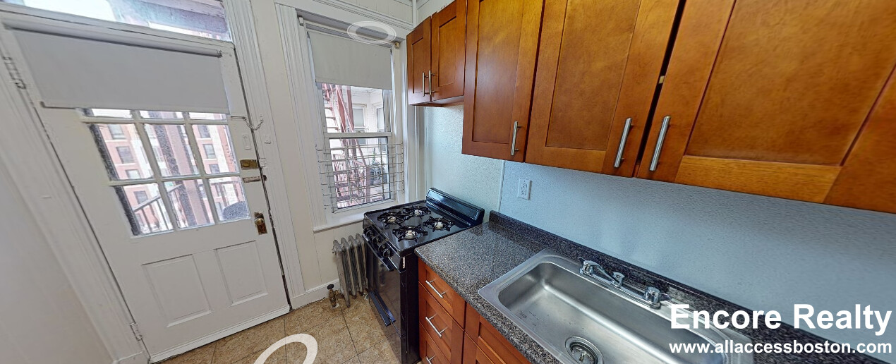 Studio bed, 1 bath apartment for rent at 116 Washington St Unit 55M, Brighton — photo 3 of 27