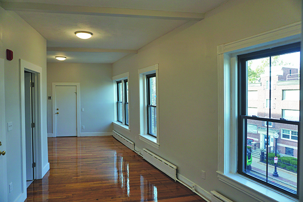 1 bed, 1 bath apartment for rent at 116 Willow St Unit 116-03, Wellington-Harrington — photo 7 of 12