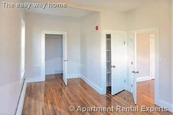 1 bed, 1 bath apartment for rent at 116 Willow St Unit 3, Inman Square — photo 5 of 7