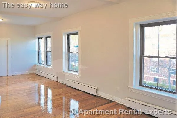 1 bed, 1 bath apartment for rent at 116 Willow St Unit 3, Inman Square — photo 2 of 7