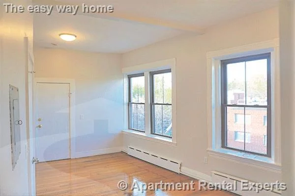 2 bed, 1 bath apartment for rent at 116 Willow St Unit 4, Inman Square — photo 2 of 8
