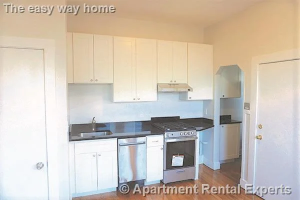 2 bed, 1 bath apartment for rent at 116 Willow St Unit 4, Inman Square — photo 1 of 8