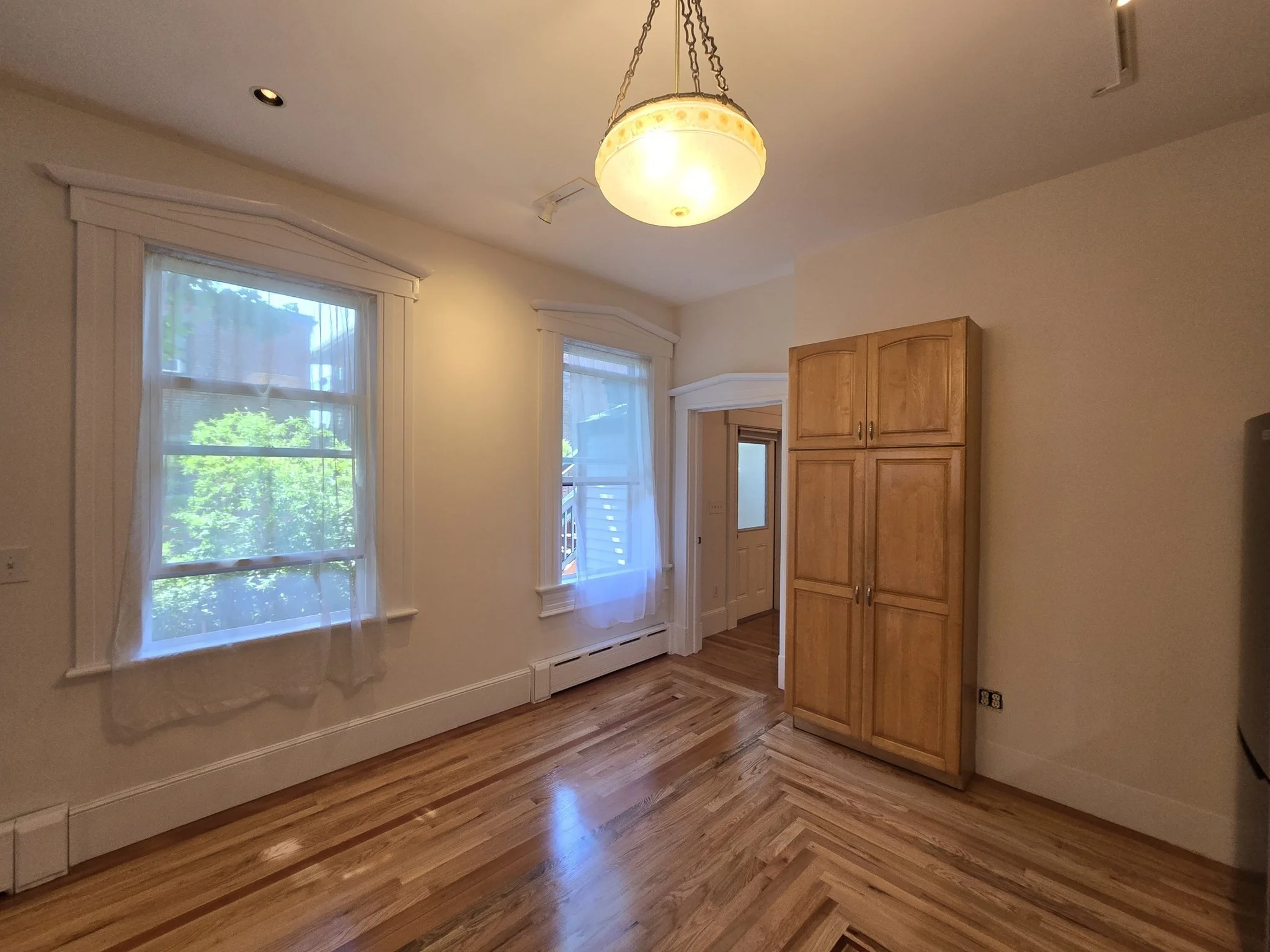 1 bed, 1 bath apartment for rent at 116 Winnisimmet St Unit 1, Chelsea — photo 9 of 29