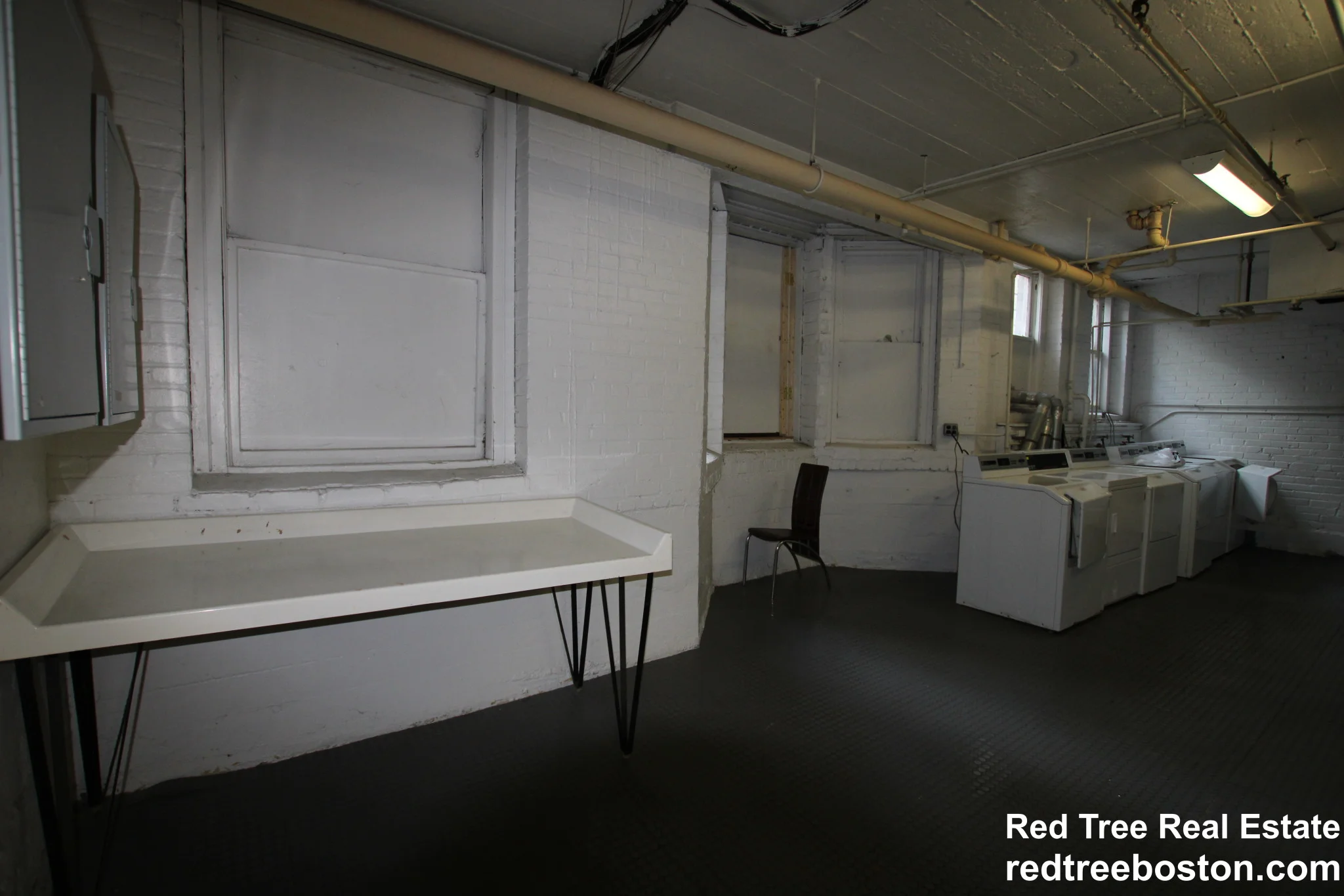 2 bed, 1 bath apartment for rent at 1160 Commonwealth Ave Unit 0D, Allston — photo 2 of 20