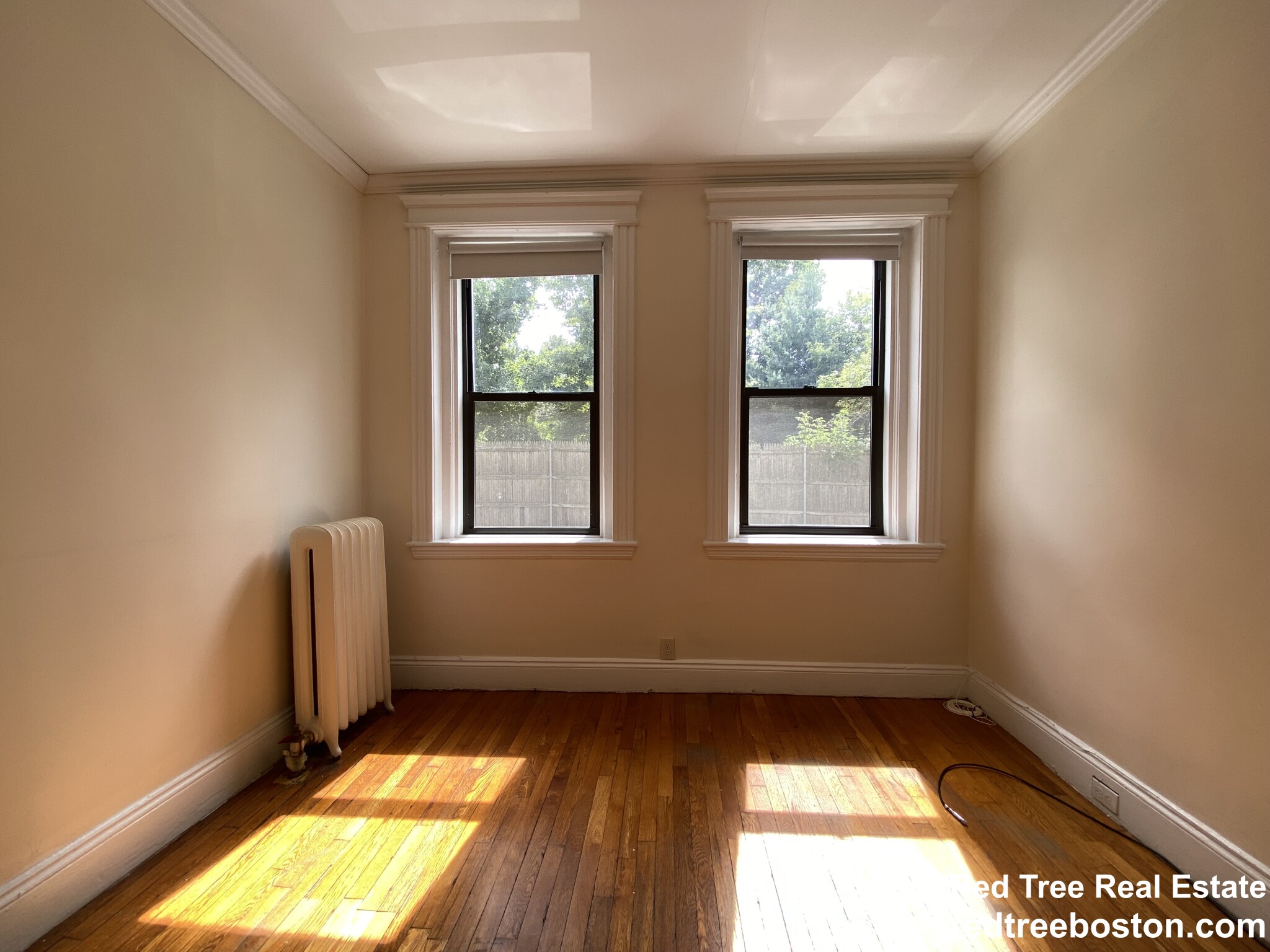 Studio bed, 1 bath apartment for rent at 1160 Commonwealth Ave Unit 17, Allston — photo 3 of 12