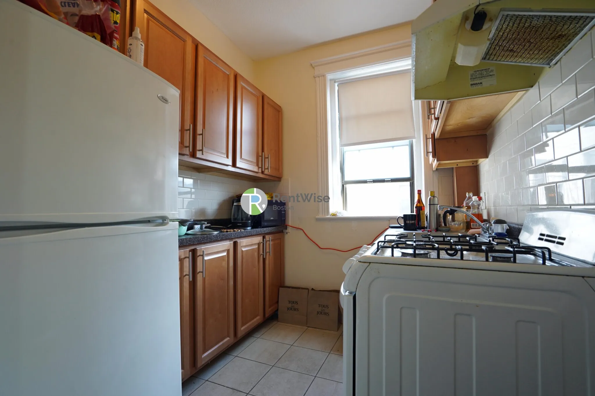 Studio bed, 1 bath apartment for rent at 1160 Commonwealth Ave Unit 50, Allston — photo 5 of 9