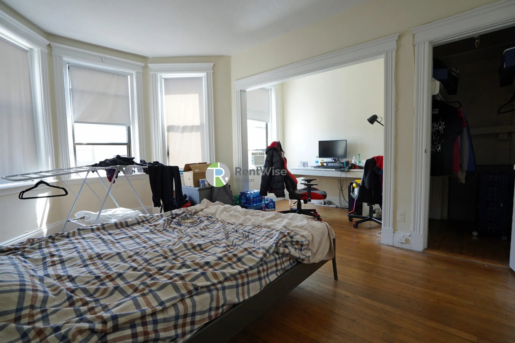 Studio bed, 1 bath apartment for rent at 1160 Commonwealth Ave Unit 50, Allston