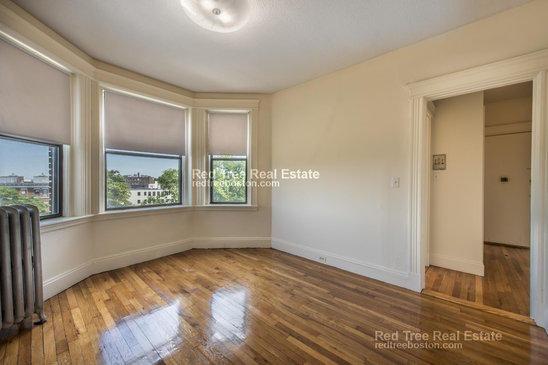 1 bed, 1 bath apartment for rent at 1160 Commonwealth Ave Unit 59, Allston