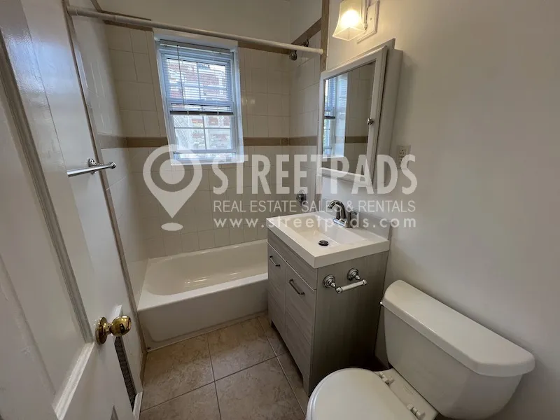 2 bed, 2 bath apartment for rent at 1163 Beacon St Unit 7, Longwood — photo 29 of 52