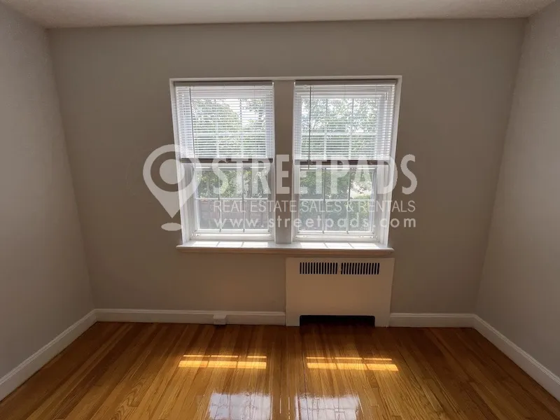 2 bed, 2 bath apartment for rent at 1163 Beacon St Unit 7, Longwood — photo 39 of 52