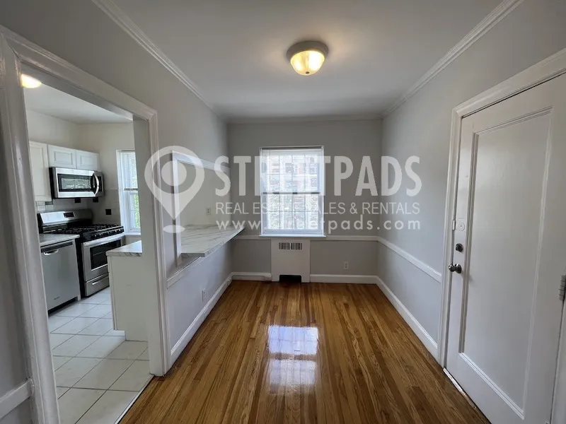 2 bed, 2 bath apartment for rent at 1163 Beacon St Unit 7, Longwood — photo 9 of 52