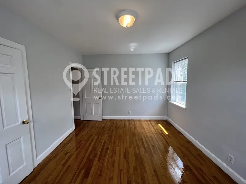 2 bed, 2 bath apartment for rent at 1163 Beacon St Unit 7, Longwood — photo 33 of 52