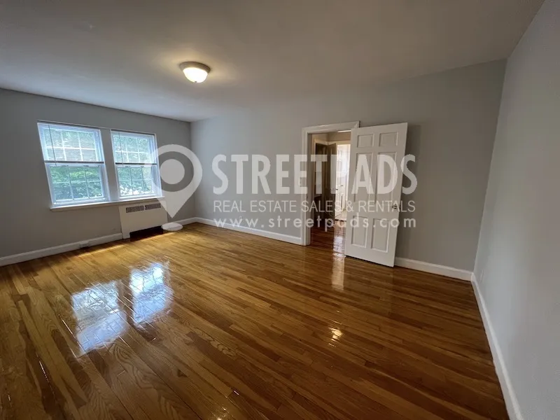 2 bed, 2 bath apartment for rent at 1163 Beacon St Unit 7, Longwood — photo 41 of 52