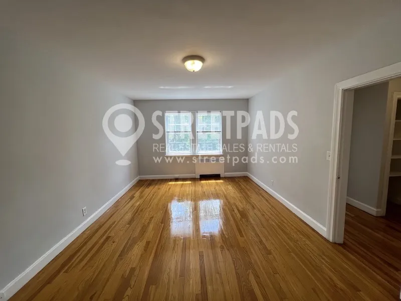 2 bed, 2 bath apartment for rent at 1163 Beacon St Unit 7, Longwood — photo 38 of 52