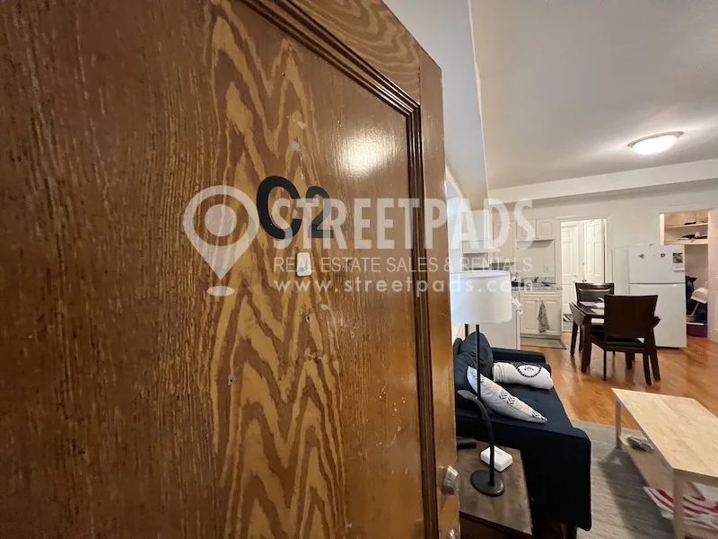 Studio bed, 1 bath apartment for rent at 1163 Beacon St Unit C2, Longwood — photo 15 of 17