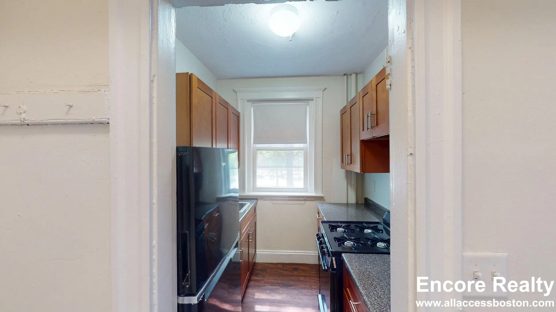 Studio bed, 1 bath apartment for rent at 1163 Boylston St Unit 1163-16, Fenway — photo 3 of 20