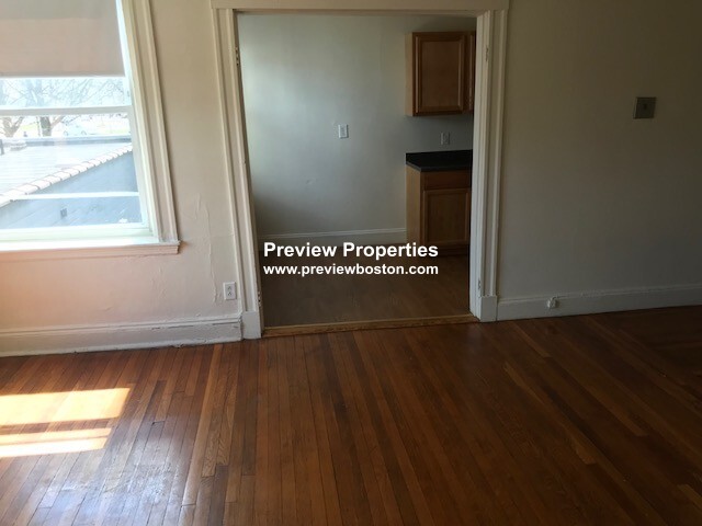 1 bed, 1 bath apartment for rent at 1163 Boylston St Unit 12P, Fenway — photo 5 of 8