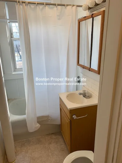 1 bed, 1 bath apartment for rent at 1163 Boylston St Unit 15, Fenway — photo 8 of 12