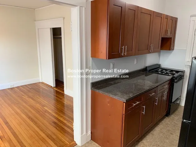 1 bed, 1 bath apartment for rent at 1163 Boylston St Unit 15, Fenway — photo 4 of 12