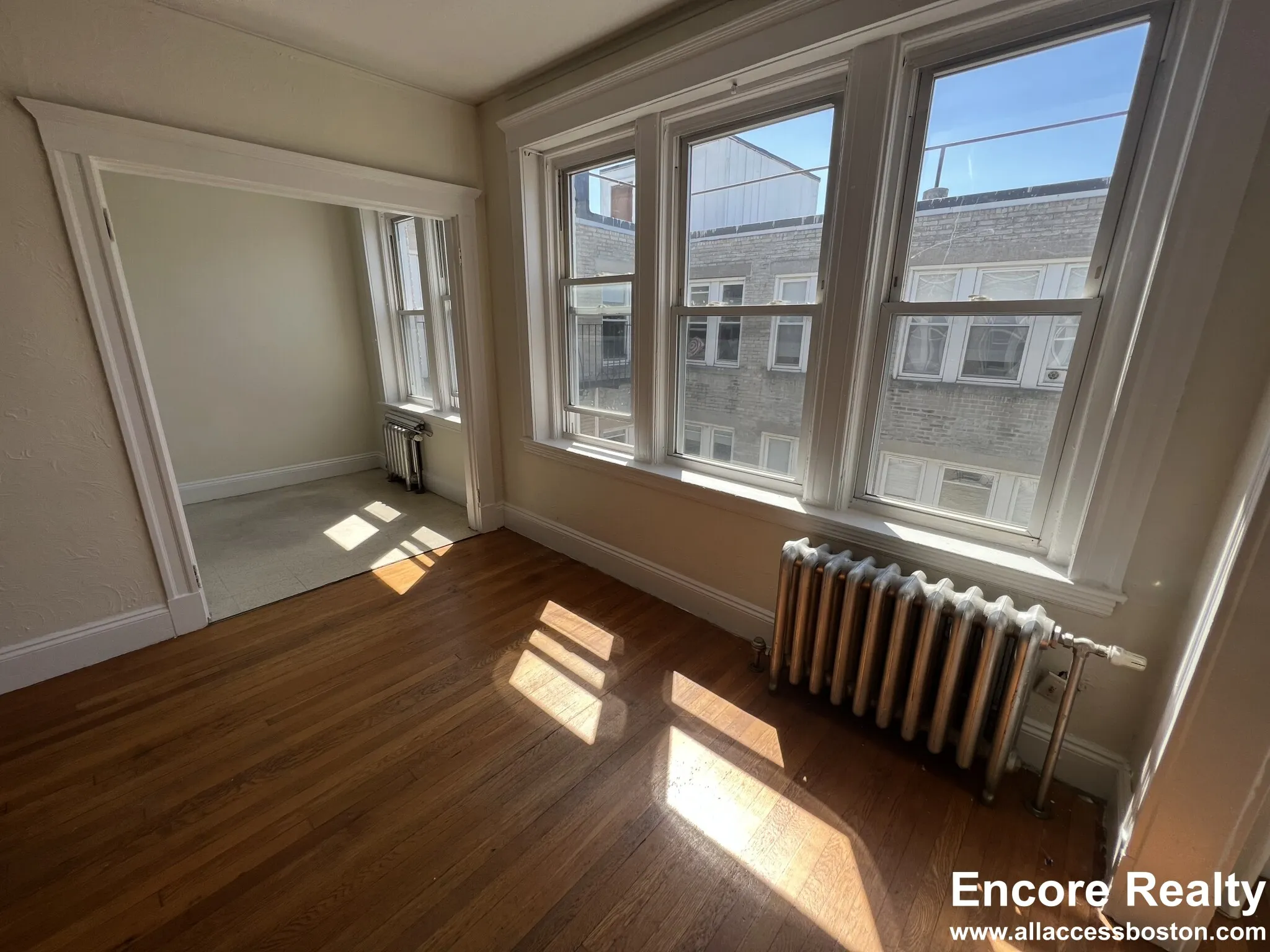 Studio bed, 1 bath apartment for rent at 1163 Boylston St Unit 34, Fenway