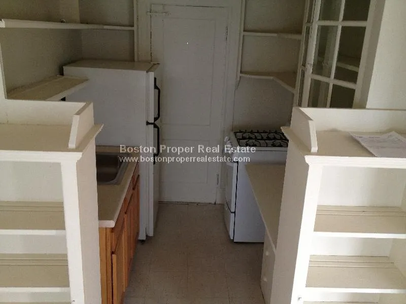 1 bed, 1 bath apartment for rent at 1163 Boylston St Unit 37, Fenway — photo 4 of 7