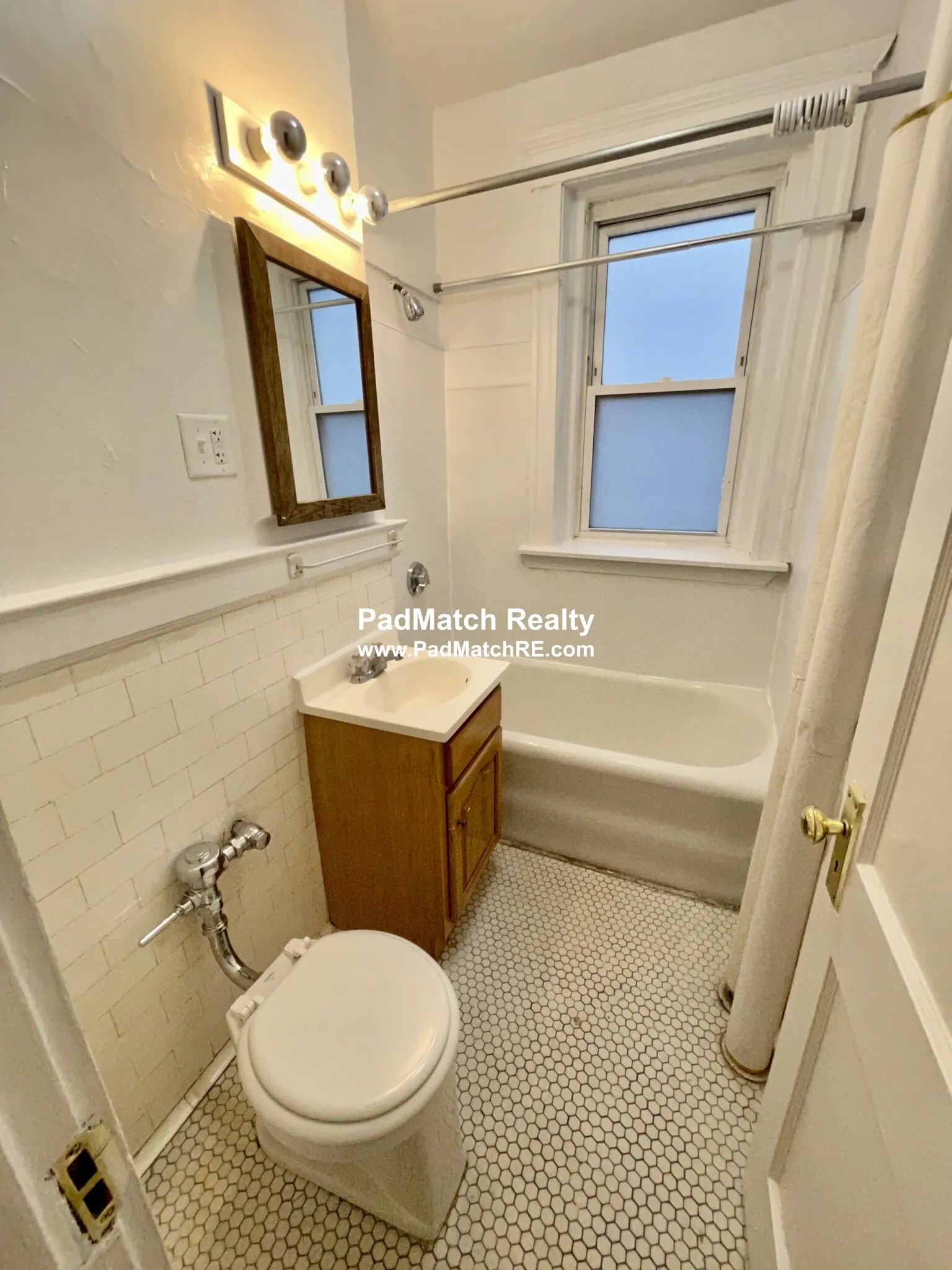 1 bed, 1 bath apartment for rent at 1163 Boylston St Unit 38, Fenway — photo 12 of 18
