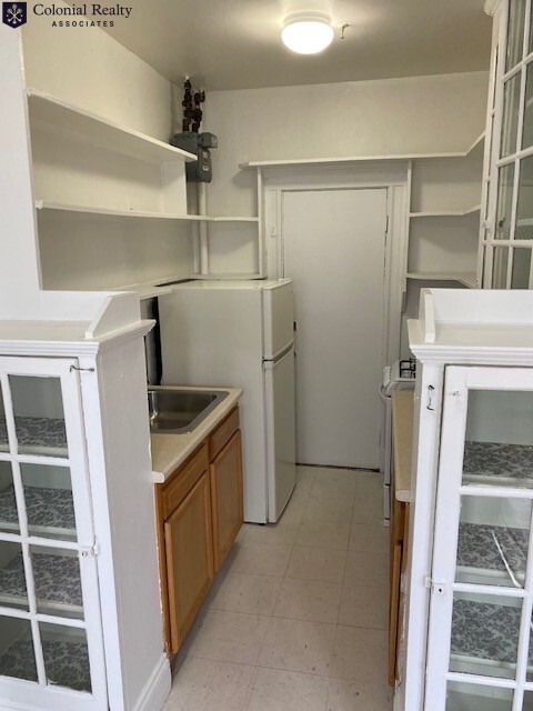 1 bed, 1 bath apartment for rent at 1163 Boylston St Unit 5, Fenway — photo 8 of 15