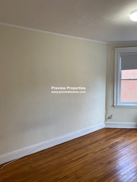 1 bed, 1 bath apartment for rent at 1163 Boylston St Unit 5P, Fenway — photo 4 of 15