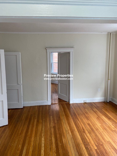 1 bed, 1 bath apartment for rent at 1163 Boylston St Unit 5P, Fenway — photo 2 of 15