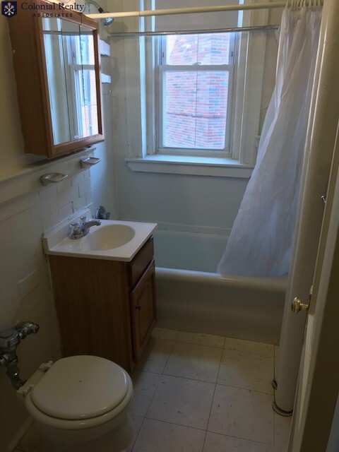 1 bed, 1 bath apartment for rent at 1165 Boylston St Unit 13, Fenway — photo 8 of 8