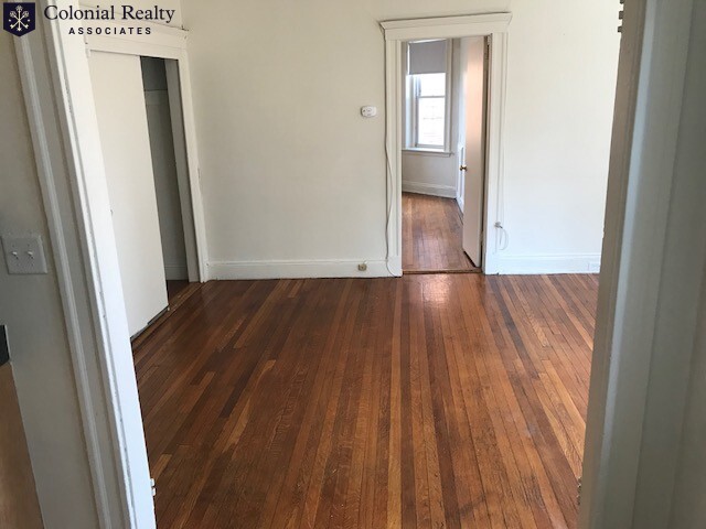 1 bed, 1 bath apartment for rent at 1165 Boylston St Unit 13, Fenway — photo 2 of 8