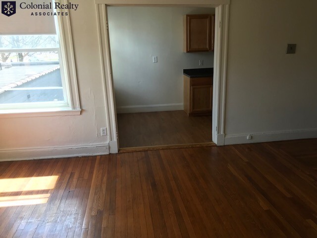 1 bed, 1 bath apartment for rent at 1165 Boylston St Unit 13, Fenway — photo 5 of 8