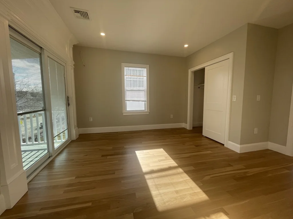 3 bed, 2 bath apartment for rent at 1166 Fellsway Unit 2, Malden — photo 8 of 19