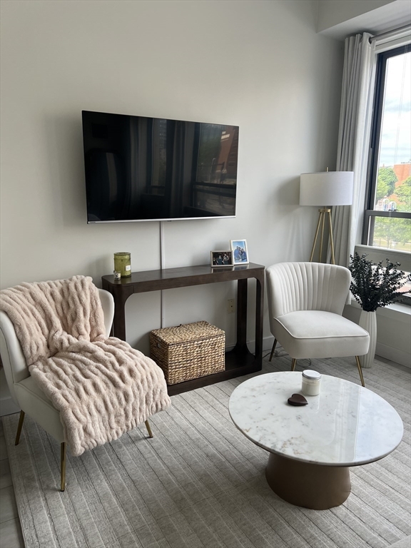 Studio bed, 1 bath apartment for rent at 1166 Washington St Unit 205, South End — photo 4 of 24
