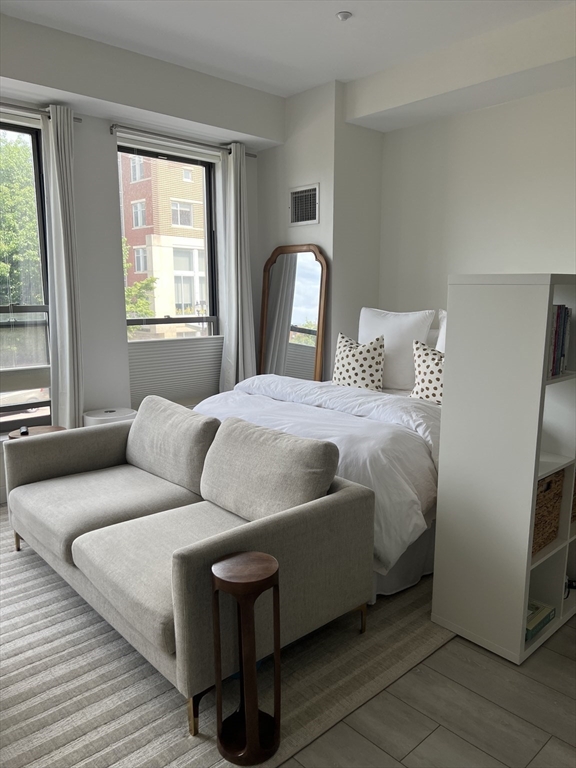 Studio bed, 1 bath apartment for rent at 1166 Washington St Unit 205, South End — photo 6 of 24