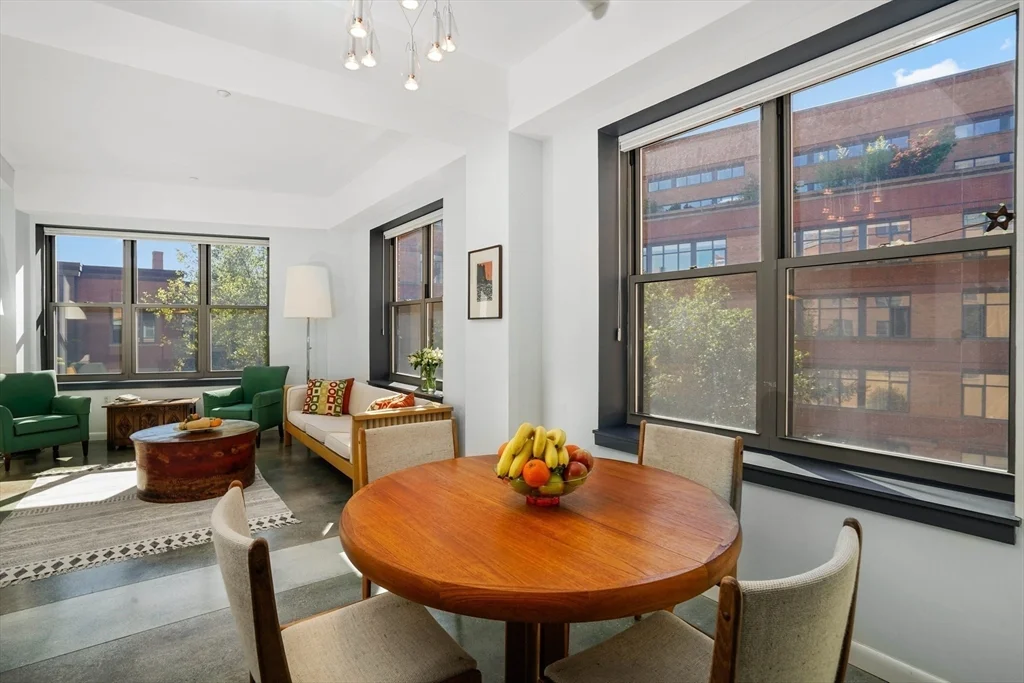 2 bed, 2 bath apartment for rent at 1166 Washington St Unit 303, South End — photo 2 of 33