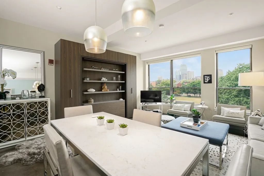 Studio bed, 1 bath apartment for rent at 1166 Washington St Unit 305, South End