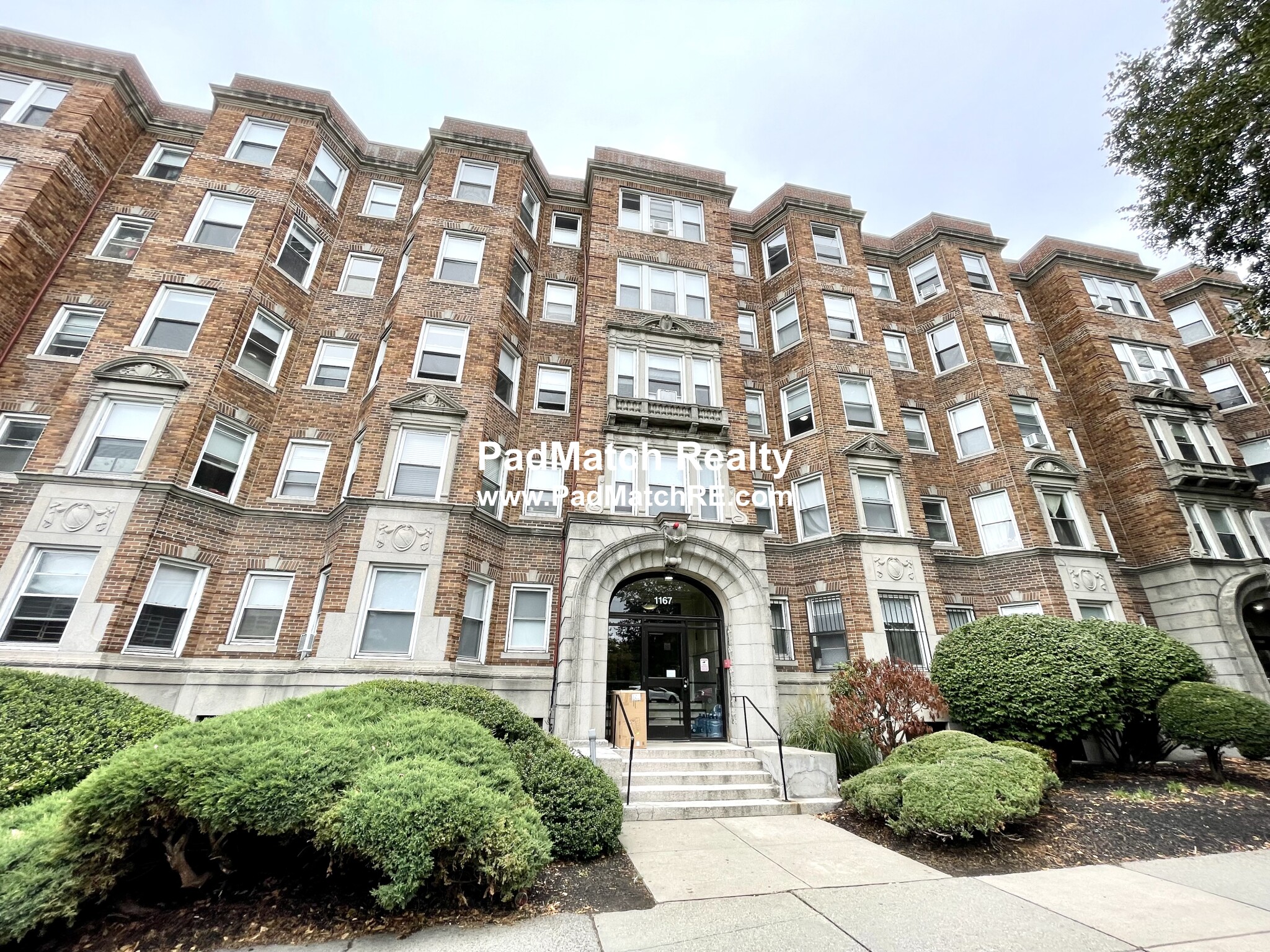 1 bed, 1 bath apartment for rent at 1167 Boylston St Unit 10, Fenway — photo 16 of 21