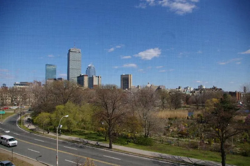 Studio bed, 1 bath apartment for rent at 1167 Boylston St Unit 11, Fenway — photo 12 of 23