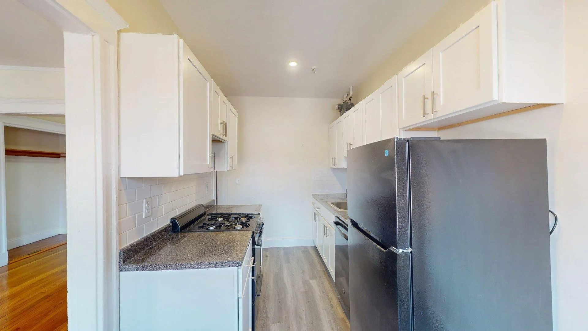 Studio bed, 1 bath apartment for rent at 1167 Boylston St Unit 11, Fenway — photo 17 of 23